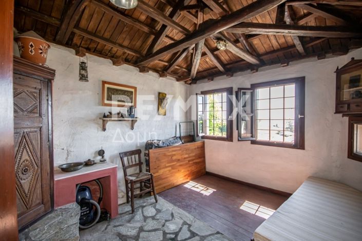 Image No.19-2 Bed Property for sale