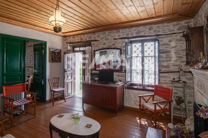 Image No.34-2 Bed Property for sale