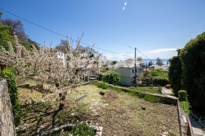 Image No.50-2 Bed Property for sale