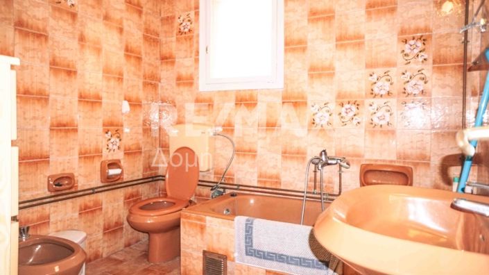 Image No.22-2 Bed Apartment for sale