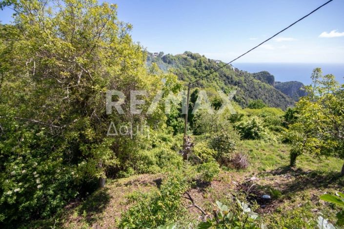 Image No.13-3 Bed Property for sale