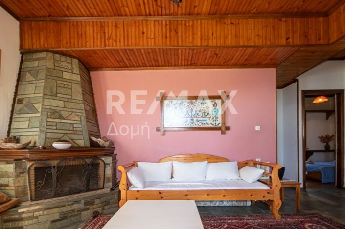 Image No.49-3 Bed Property for sale