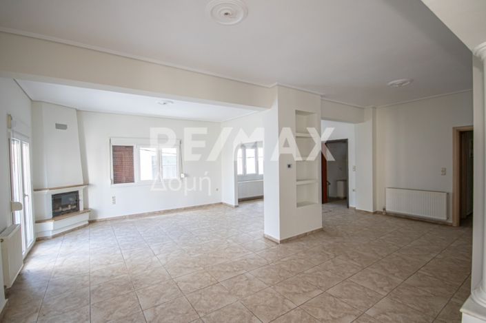 Image No.1-3 Bed Apartment for sale