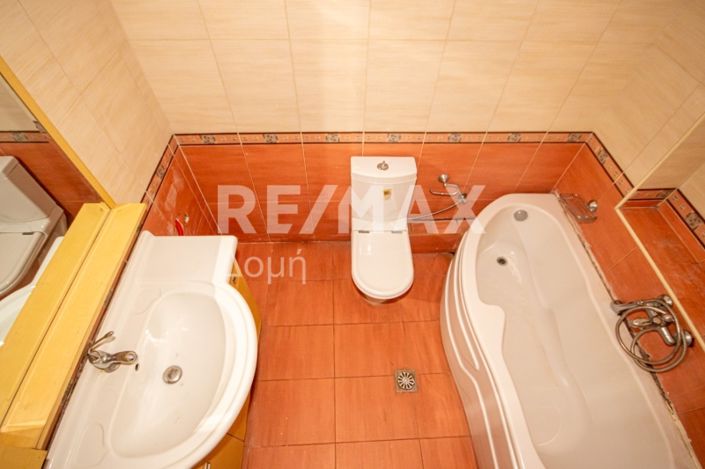 Image No.9-3 Bed Apartment for sale