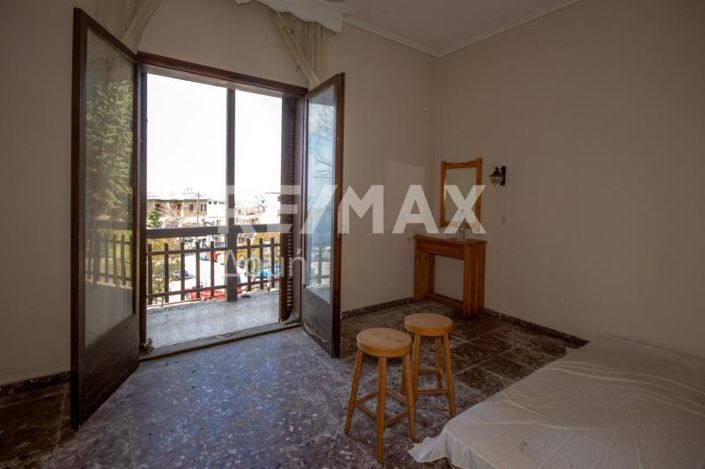 Image No.33-20 Bed Hotel for sale