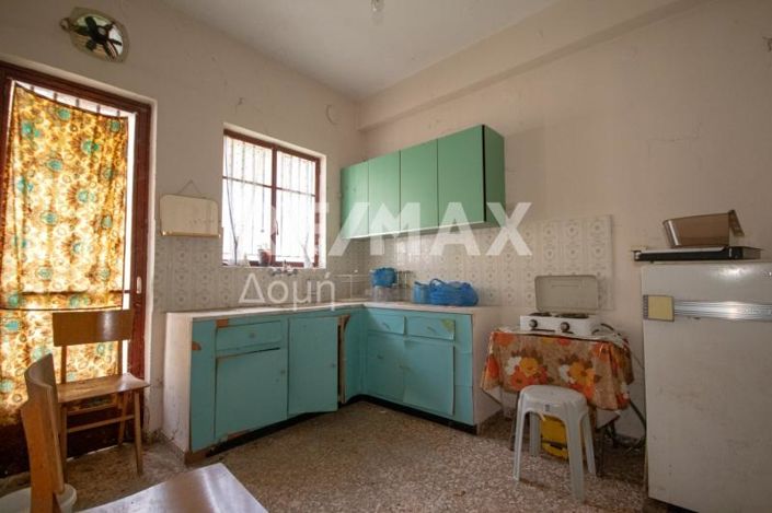 Image No.36-20 Bed Hotel for sale