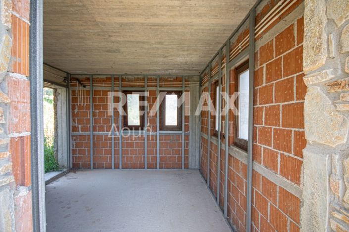 Image No.27-2 Bed House for sale