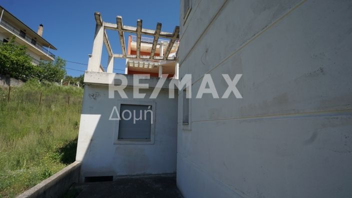 Image No.9-4 Bed Property for sale