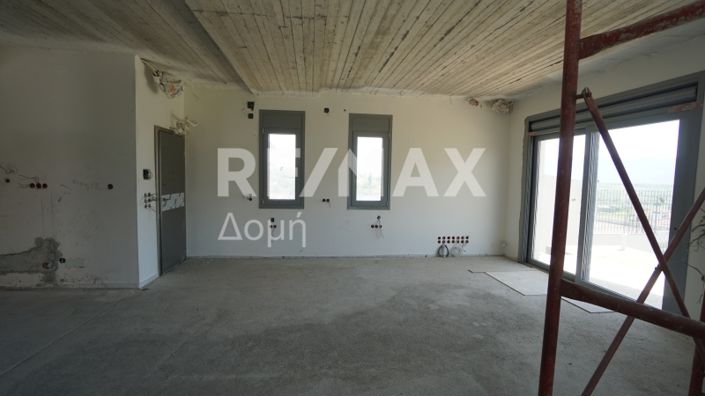 Image No.37-4 Bed Property for sale