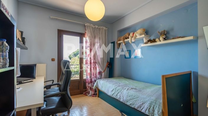 Image No.15-5 Bed Property for sale