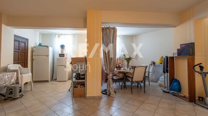 Image No.36-5 Bed Property for sale