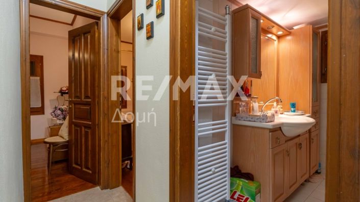 Image No.37-2 Bed Maisonette for sale