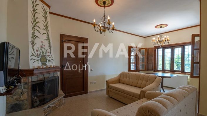 Image No.4-2 Bed Maisonette for sale