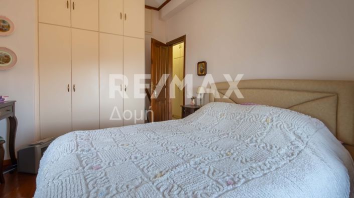 Image No.45-2 Bed Maisonette for sale