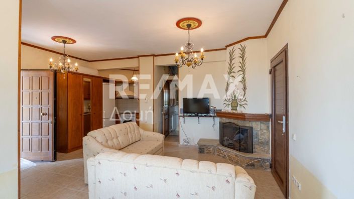 Image No.7-2 Bed Maisonette for sale