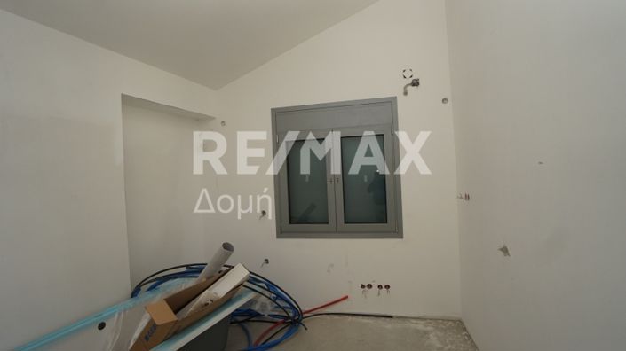 Image No.25-4 Bed Property for sale