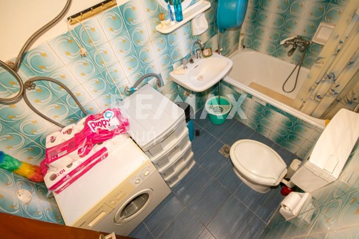 Image No.14-2 Bed Property for sale