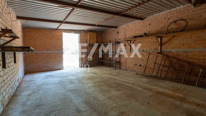 Image No.20-2 Bed House for sale