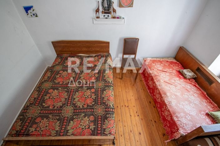 Image No.22-1 Bed House for sale