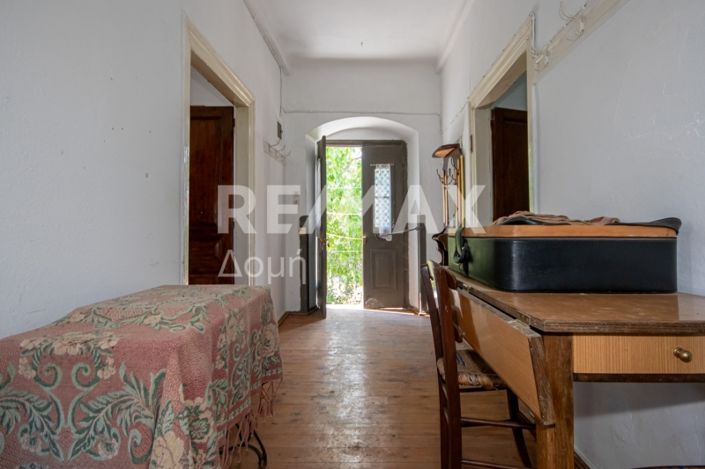 Image No.33-1 Bed House for sale