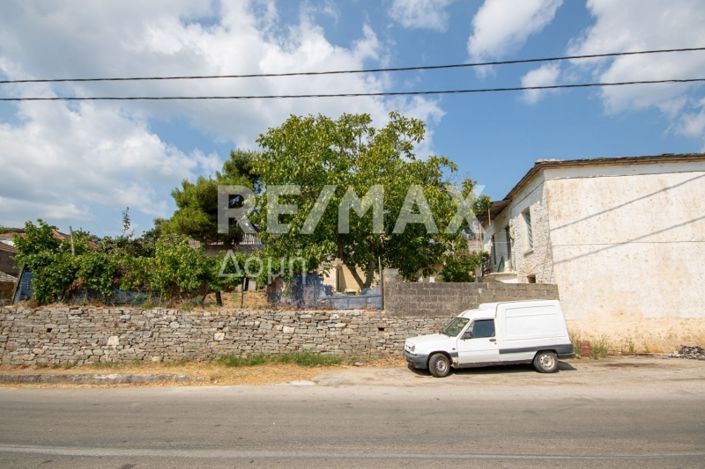 Image No.4-1 Bed House for sale