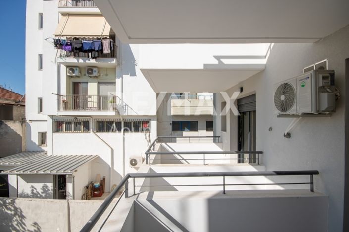 Image No.23-1 Bed Apartment for sale