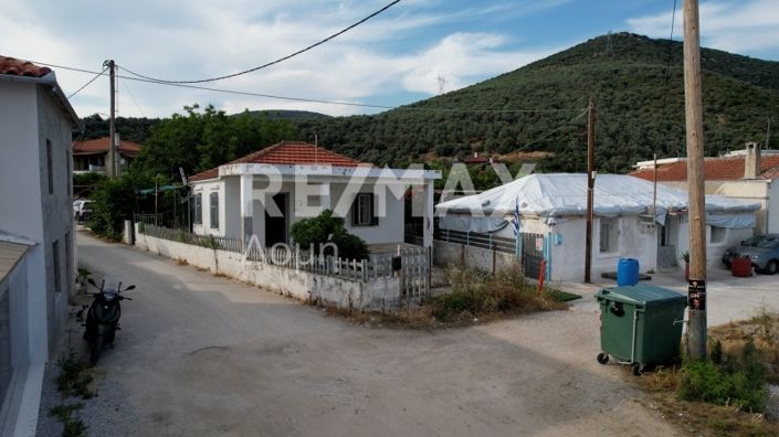 Image No.6-3 Bed Property for sale