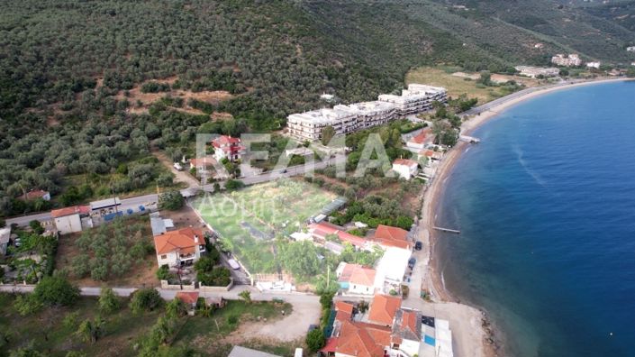 Image No.7-3 Bed Property for sale