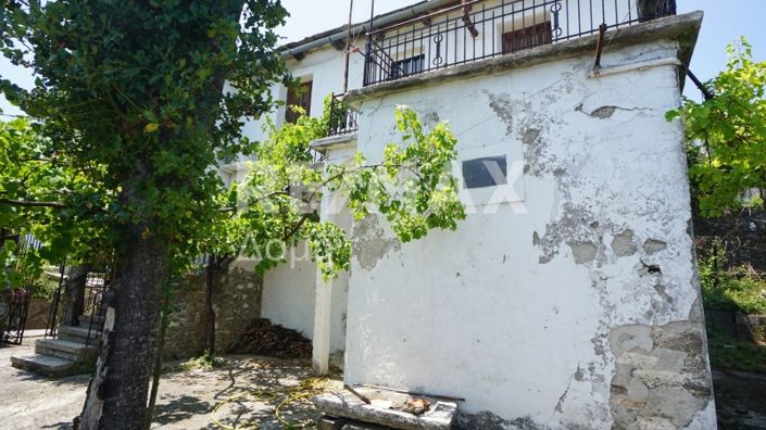 Image No.21-2 Bed Property for sale