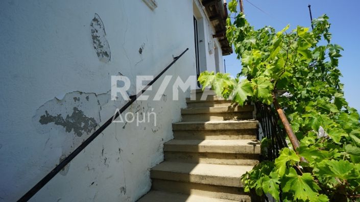 Image No.22-2 Bed Property for sale