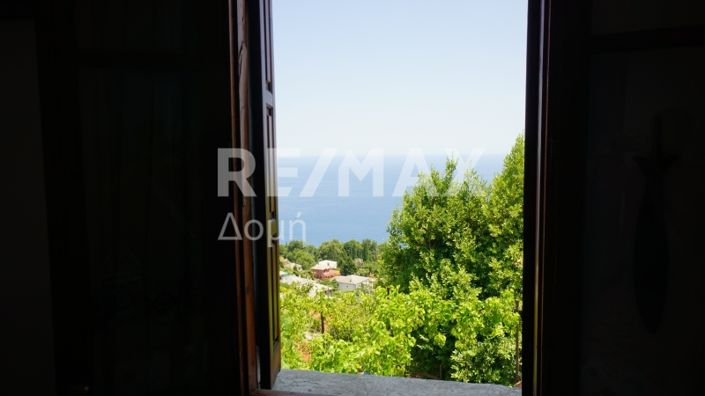 Image No.28-2 Bed Property for sale