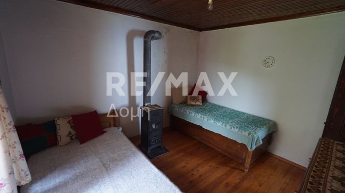 Image No.38-2 Bed Property for sale