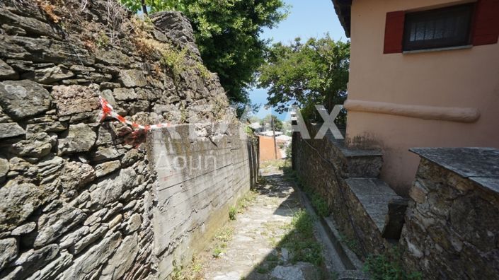 Image No.60-2 Bed Property for sale