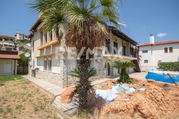 Image No.28-5 Bed Maisonette for sale