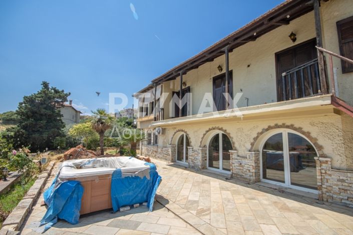 Image No.31-5 Bed Maisonette for sale