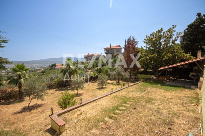 Image No.33-5 Bed Maisonette for sale