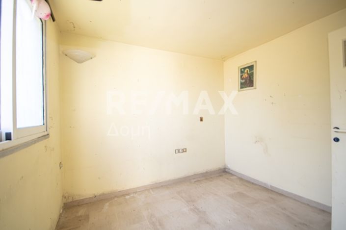 Image No.36-5 Bed Maisonette for sale