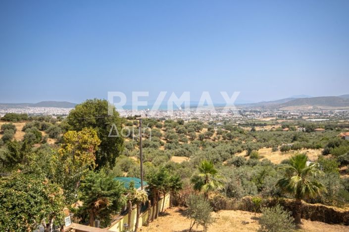 Image No.48-5 Bed Maisonette for sale