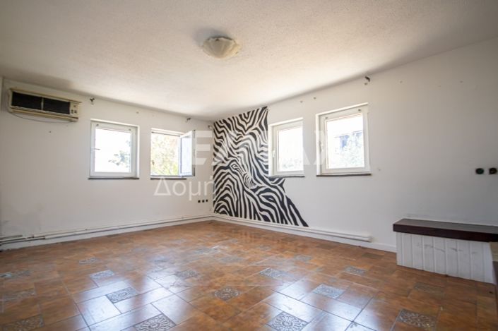 Image No.55-5 Bed Maisonette for sale