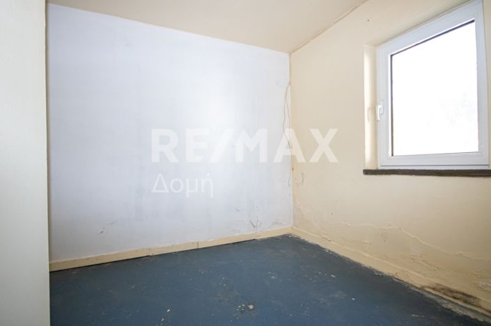 Image No.57-5 Bed Maisonette for sale