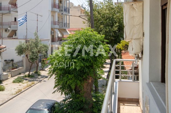 Image No.26-2 Bed Maisonette for sale