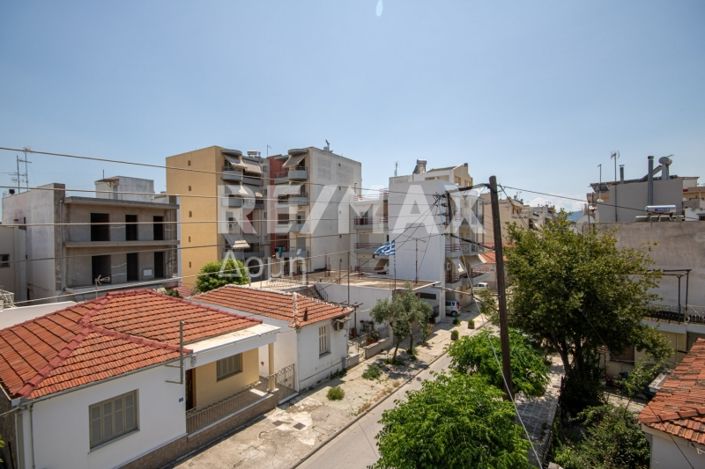 Image No.29-2 Bed Maisonette for sale