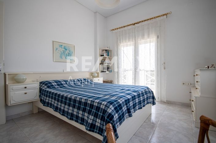 Image No.33-3 Bed Property for sale