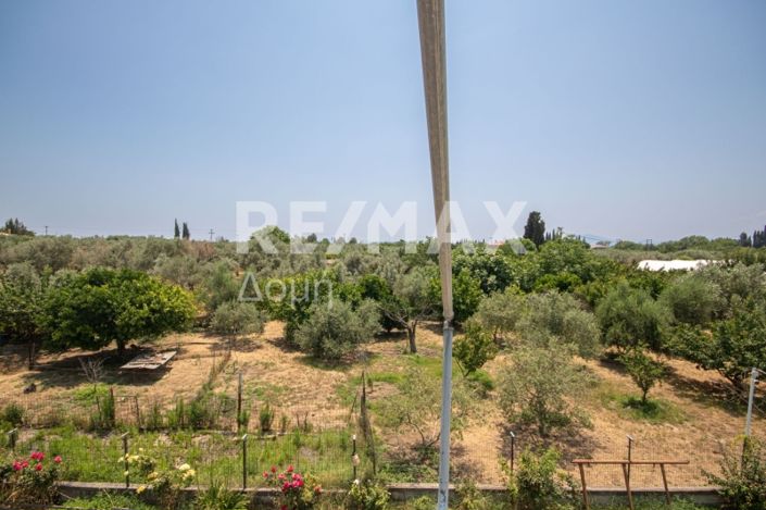 Image No.36-3 Bed Property for sale