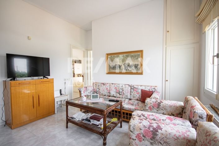 Image No.38-3 Bed Property for sale