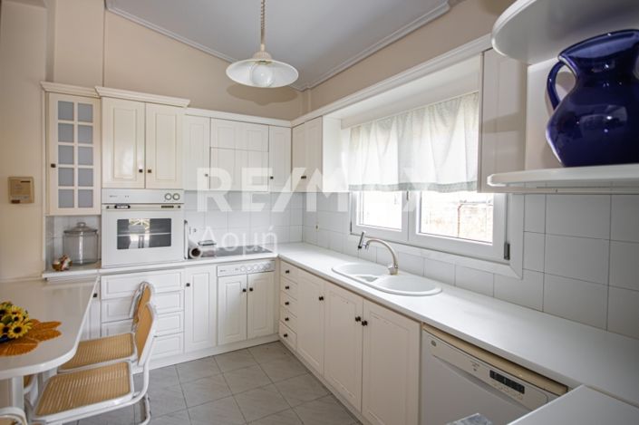 Image No.7-3 Bed Property for sale