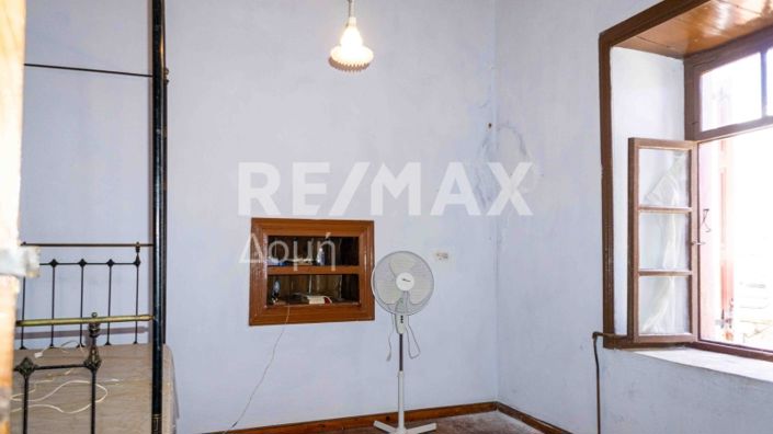 Image No.29-6 Bed Property for sale