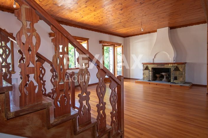 Image No.15-5 Bed House for sale