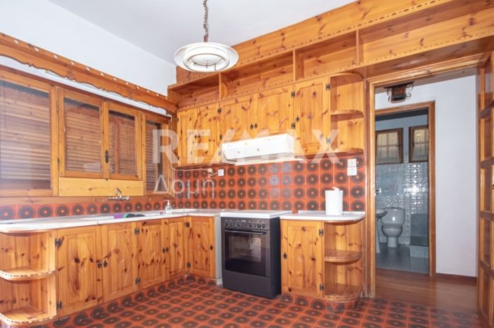 Image No.28-5 Bed House for sale