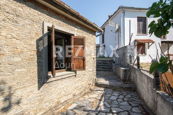 Image No.28-1 Bed House for sale